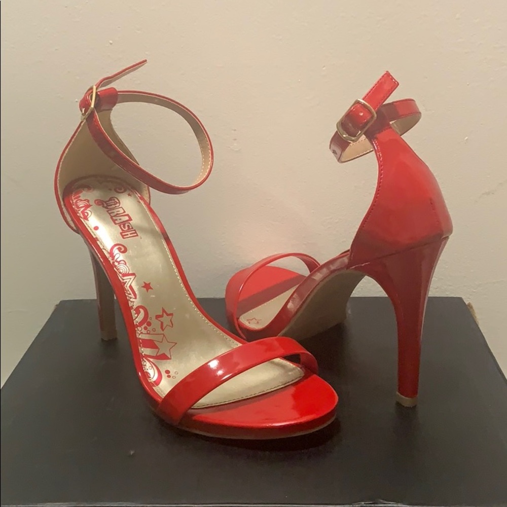 Red heels 5 1/2 Women’s